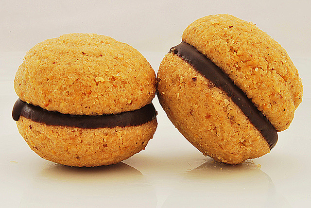 Baci di Dama aux noisettes