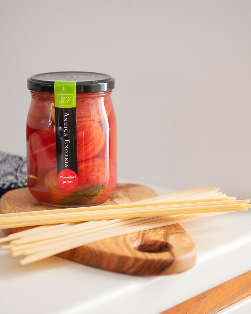 Tomates pelées coupées naturelles